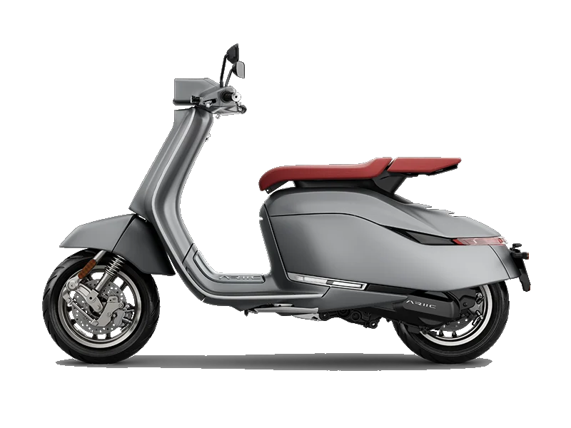 Brio II side view in steel grey with a red two-level saddle